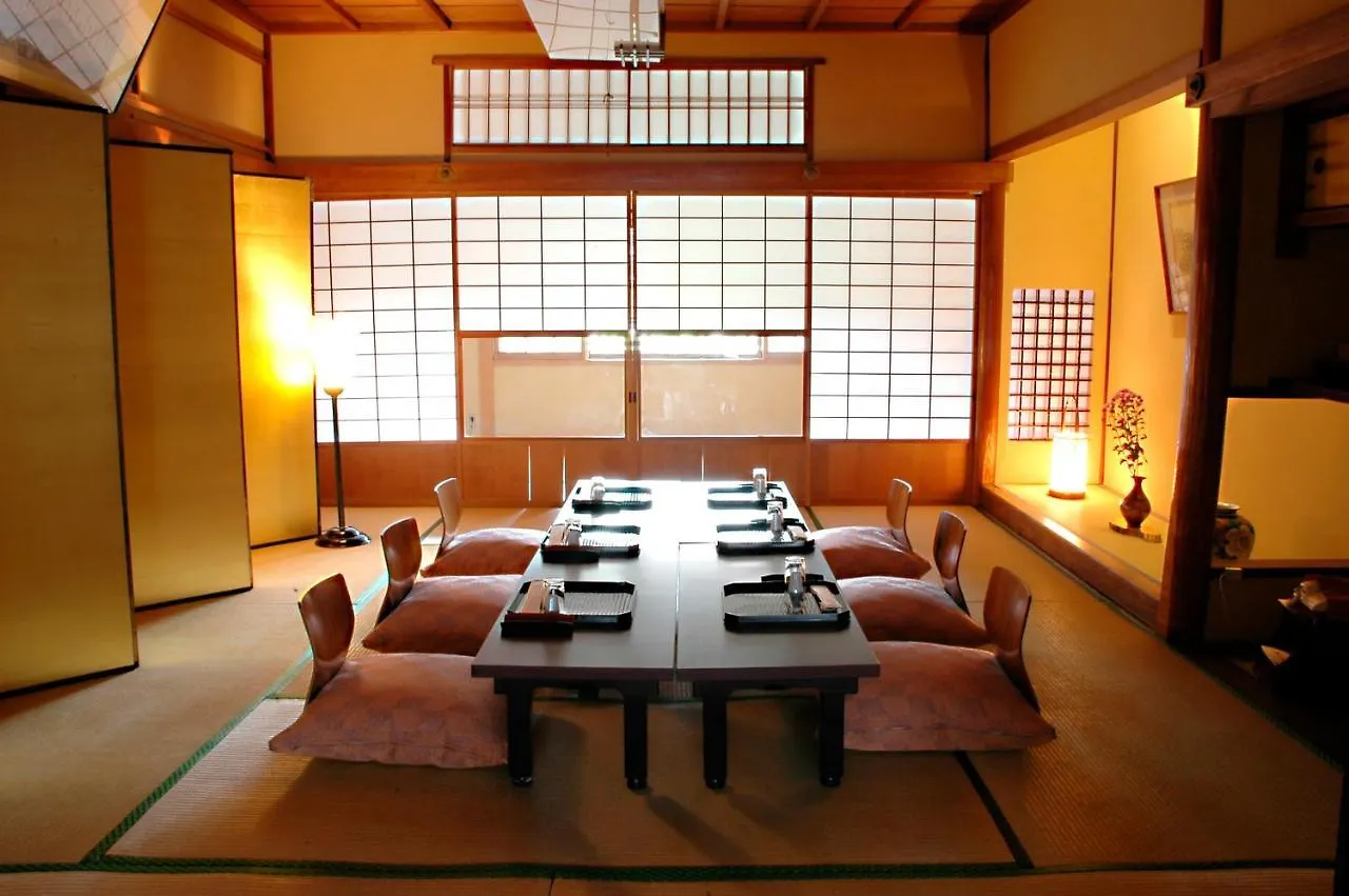 Ryokan Motonago Kyoto 4*,