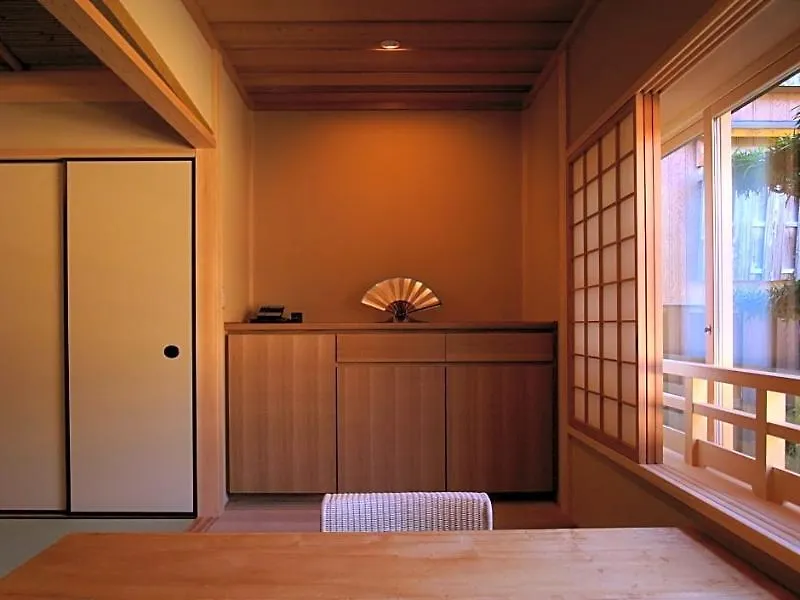 Ryokan Motonago Kyoto 4*,